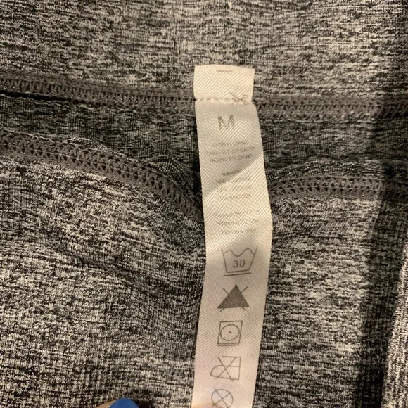 Gray leggings with peephole sides - Picture 3 of 4